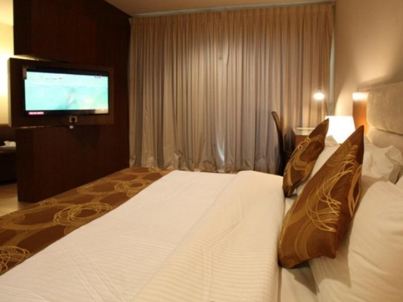 Amverton Cove Golf & Island Resort Banting  Bagian luar foto