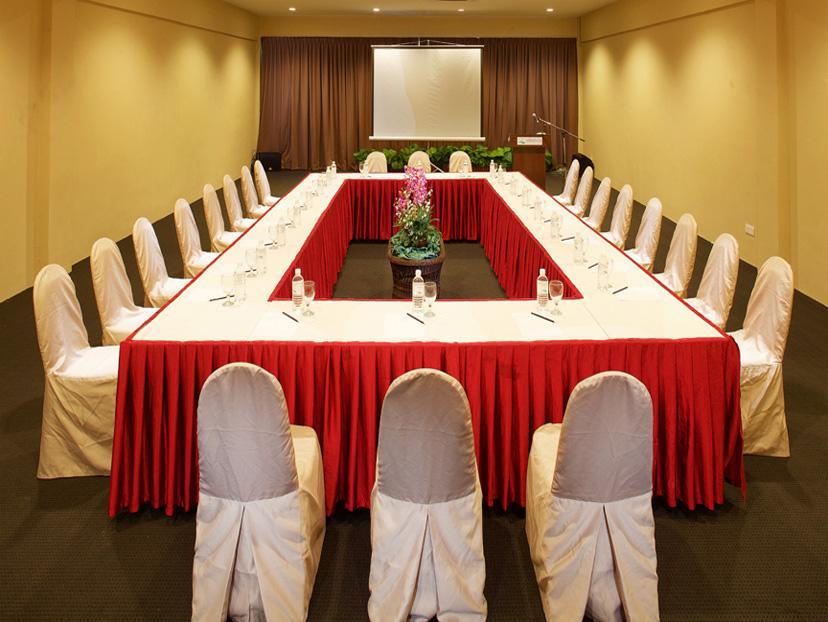 Amverton Cove Golf & Island Resort Banting  Bagian luar foto